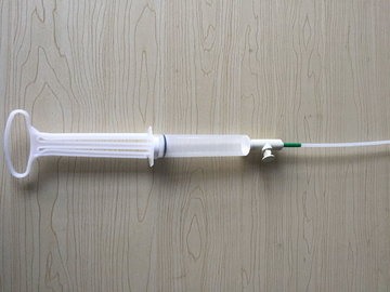 Disposable Single Valved Manual Vacuum Pump Less Pain Suitable Simple with 1 Syringe + 4 tubes
